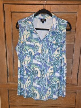 Jones New York Sleeveless Paisley V-Neck Top